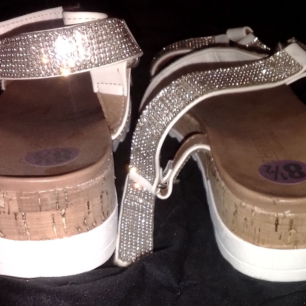Shoes - Picture 2 of 2